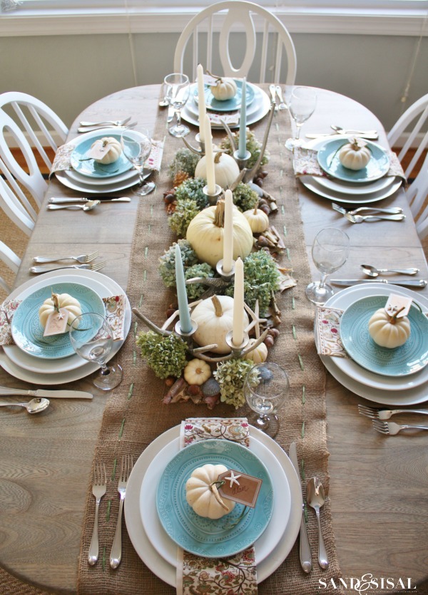 A BEAUTIFUL COASTAL THANKSGVING TABLE BY KIM FROM SAND & SISAL
